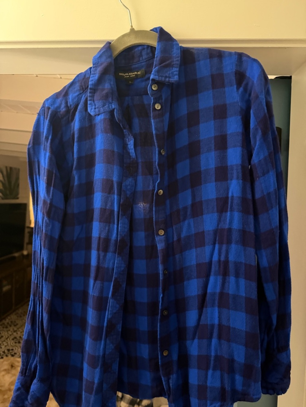 Banana Republic Blue and Navy Plaid Button-Up Shirt - Picture 2 of 2